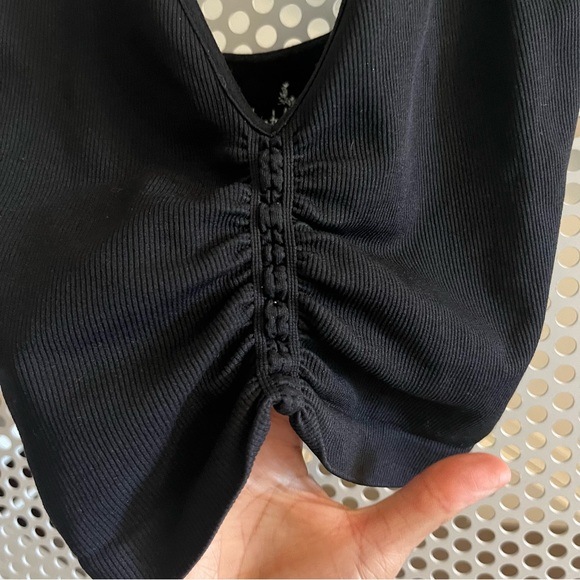 Free People Intimately Cropped Tank/Bra Top Size Medium/Large in Black. Ruching - Picture 4 of 7